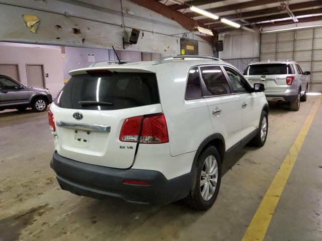 Photo 4 from auction – 2011 KIA SORENTO EX with VIN 5XYKUDA2XBG155883