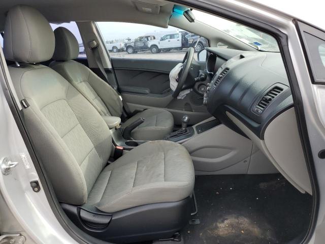Photo 5 from auction – 2016 KIA FORTE LX with VIN KNAFK4A64G5521618