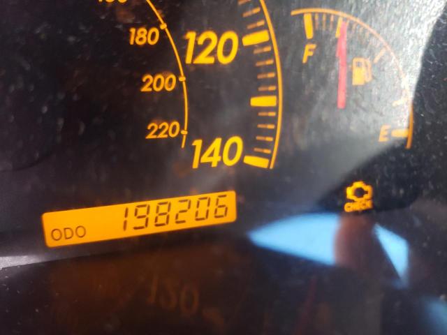 Photo 8 from auction – 2005 TOYOTA CAMRY LE with VIN 4T1BE32K35U964503