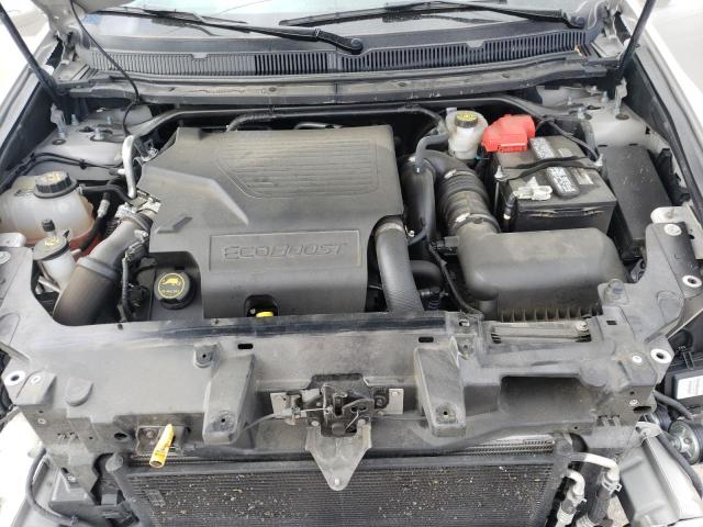 Photo 7 from auction – 2019 LINCOLN MKT with VIN 2LMHJ5ATXKBL02791