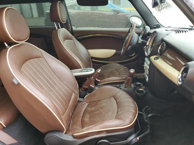 Photo 5 from auction – 2010 MINI COOPER S C with VIN WMWMM3C56ATP76483