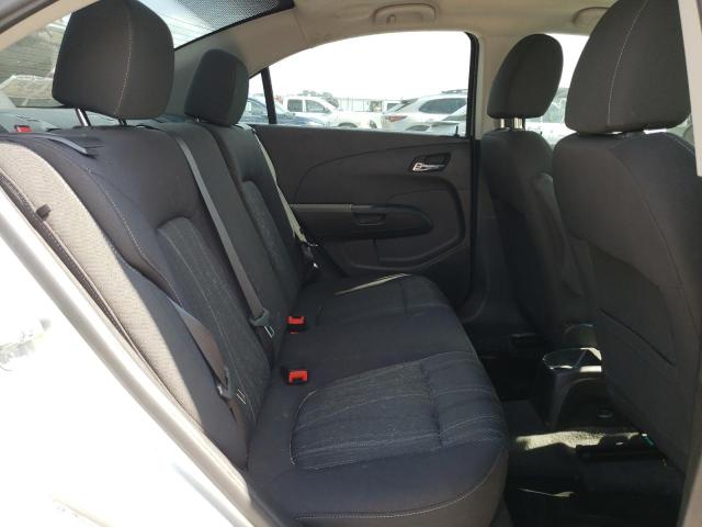 Photo 6 from auction – 2019 CHEVROLET SONIC LT with VIN 1G1JD5SBXK4142901
