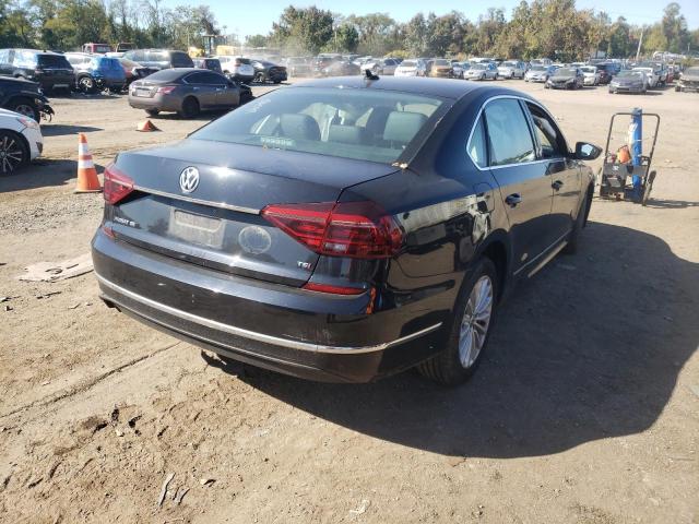 Photo 4 from auction – 2017 VOLKSWAGEN PASSAT SE with VIN 1VWBT7A33HC084789
