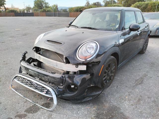 Photo 2 from auction – 2016 MINI COOPER S with VIN WMWXU3C56G2B66808