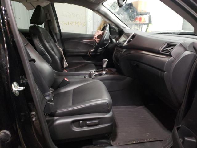 Photo 5 from auction – 2017 HONDA RIDGELINE with VIN 5FPYK3F63HB014943