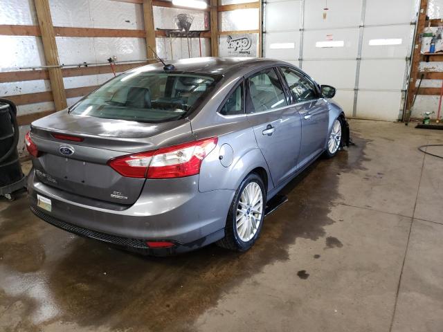 Photo 4 from auction – 2012 FORD FOCUS SEL with VIN 1FAHP3H2XCL477176