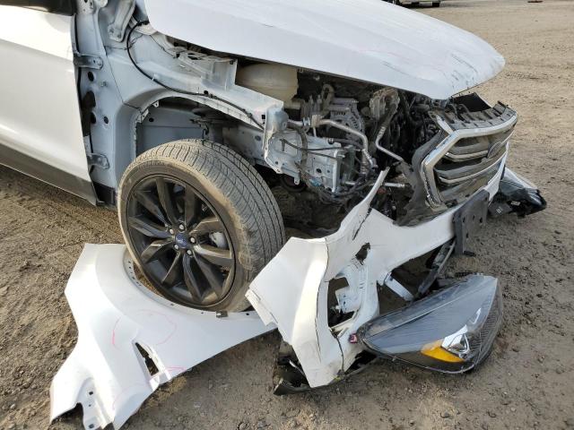 Photo 9 from auction – 2019 FORD ESCAPE SE with VIN 1FMCU0GD8KUB05693