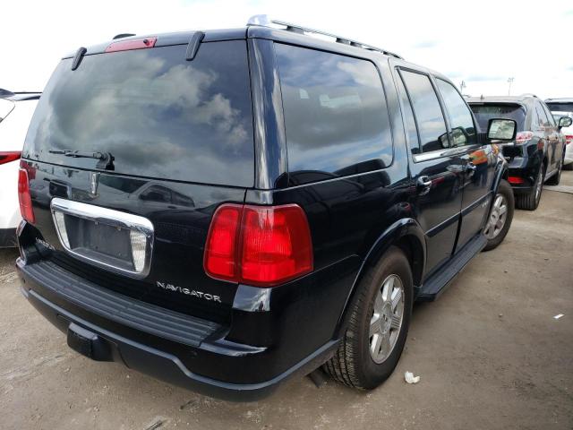 Photo 4 from auction – 2005 LINCOLN NAVIGATOR with VIN 5LMFU28545LJ18870