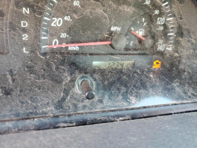 Photo 8 from auction – 2003 TOYOTA CAMRY LE with VIN JTDBE32K830163073