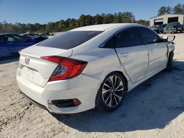 Photo 4 from auction – 2017 HONDA CIVIC LX with VIN 19XFC2F50HE016573