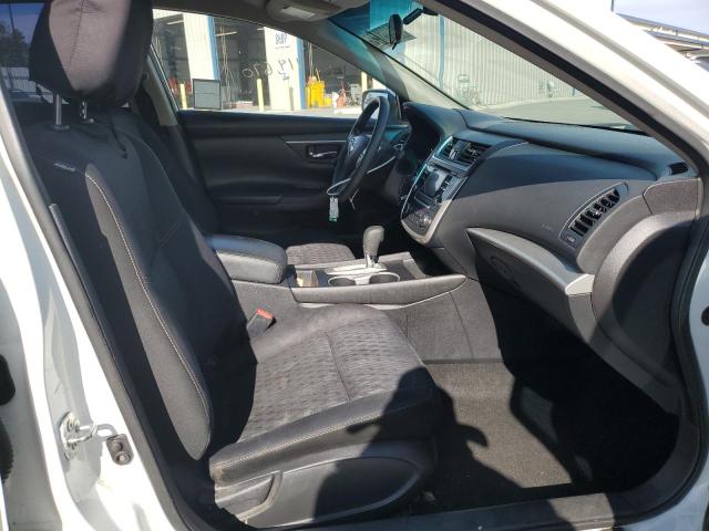 Photo 5 from auction – 2016 NISSAN ALTIMA 2.5 with VIN 1N4AL3AP4GC262143