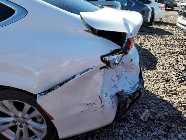 Photo 9 from auction – 2015 CHRYSLER 200 LIMITE with VIN 1C3CCCAB8FN605938