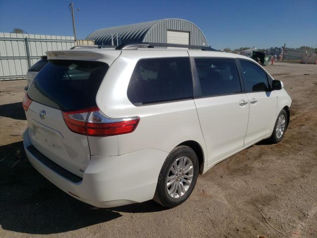 Photo 4 from auction – 2015 TOYOTA SIENNA XLE with VIN 5TDYK3DC1FS669273