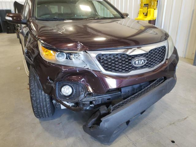 Photo 9 from auction – 2011 KIA SORENTO EX with VIN 5XYKUDA13BG180177