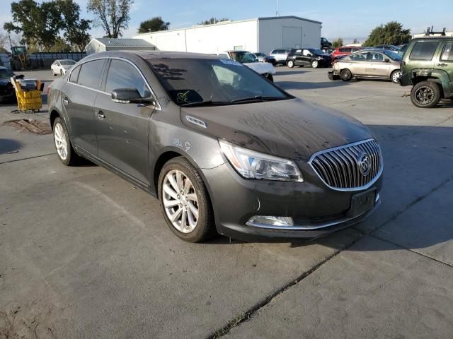 BUICK LACROSSE 2015 with VIN 1G4GB5G33FF255216 - Photo from auction