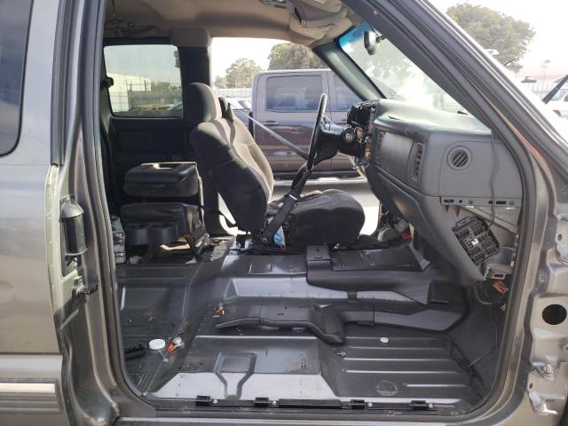 Photo 5 from auction – 2002 CHEVROLET SILVERADO with VIN 2GCEC19T221340323