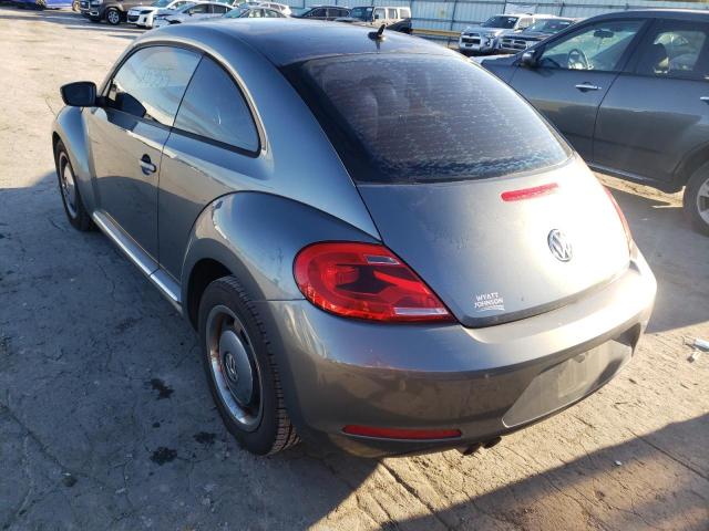 Photo 3 from auction – 2013 VOLKSWAGEN BEETLE with VIN 3VWJP7AT7DM623097