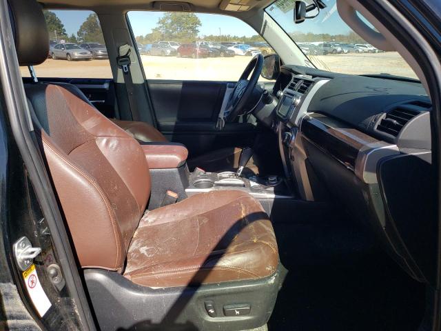 Photo 5 from auction – 2018 TOYOTA 4RUNNER SR with VIN JTEBU5JR8J5596532