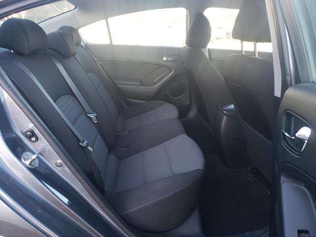 Photo 6 from auction – 2018 KIA FORTE LX with VIN 3KPFL4A75JE200322