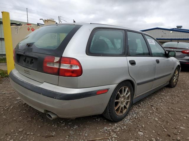 Photo 4 from auction – 2002 VOLVO V40 1.9T with VIN YV1VW29532F822252