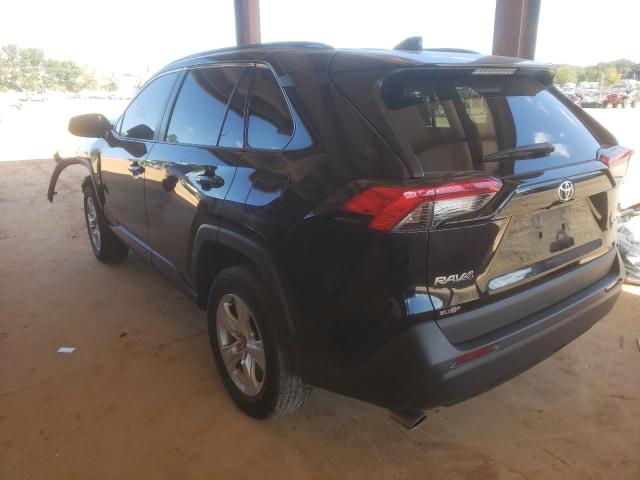 Photo 3 from auction – 2021 TOYOTA RAV4 XLE with VIN 2T3W1RFV8MC114491