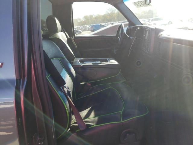 Photo 5 from auction – 2002 CHEVROLET SILVERADO with VIN 1GCEC14V42Z288855