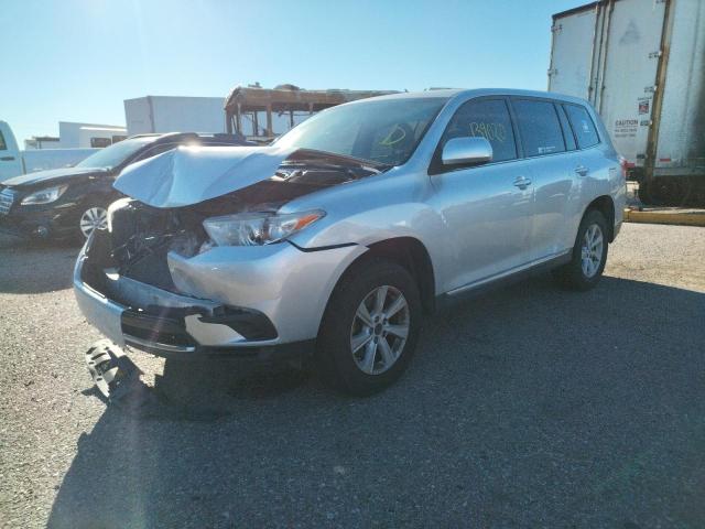 Photo 2 from auction – 2013 TOYOTA HIGHLANDER with VIN 5TDZA3EH1DS036884