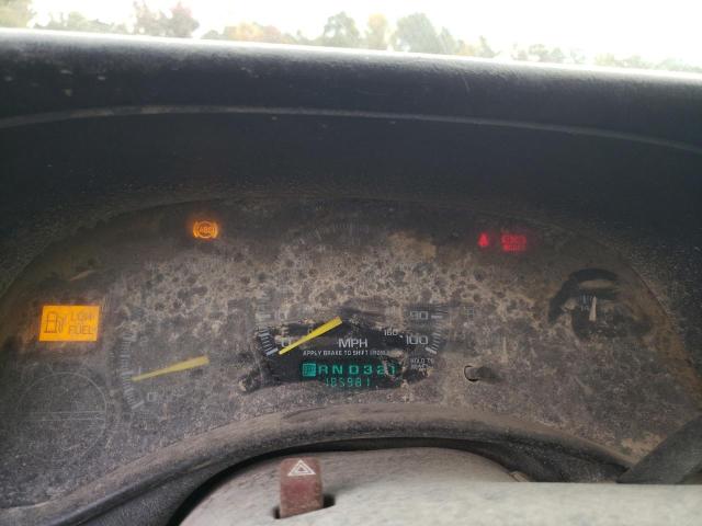 Photo 9 from auction – 2001 CHEVROLET SILVERADO with VIN 1GCEC19V01E100301