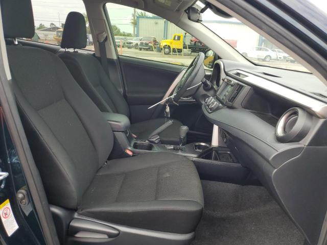 Photo 5 from auction – 2018 TOYOTA RAV4 LE with VIN JTMZFREV2JJ204020