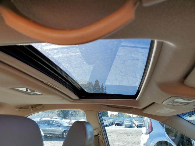Photo 9 from auction – 2005 TOYOTA CAMRY LE with VIN 4T1BF32K15U600870