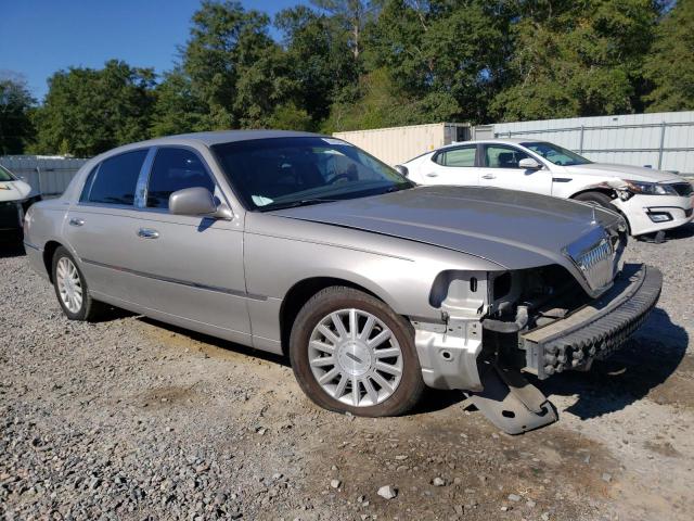 Photo 1 from auction – 2003 LINCOLN TOWN CAR E with VIN 1LNHM81W43Y637399