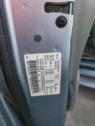 Photo 10 from auction – 2005 CHRYSLER TOWN & COU with VIN 2C8GP64L15R603097