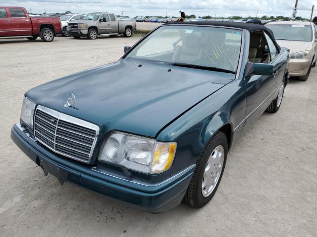 Photo 2 from auction – 1994 MERCEDES-BENZ E 320 with VIN WDBEA66E2RC033892