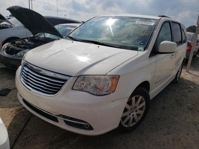 Photo 2 from auction – 2013 CHRYSLER TOWN & COU with VIN 2C4RC1BG5DR706388