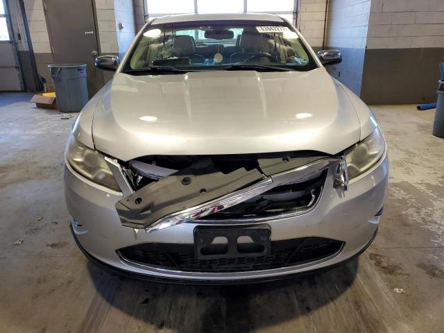 Photo 9 from auction – 2011 FORD TAURUS LIM with VIN 1FAHP2FW8BG155563