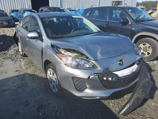 MAZDA 3 I 2013 with VIN JM1BL1UP2D1772559 - Photo from auction