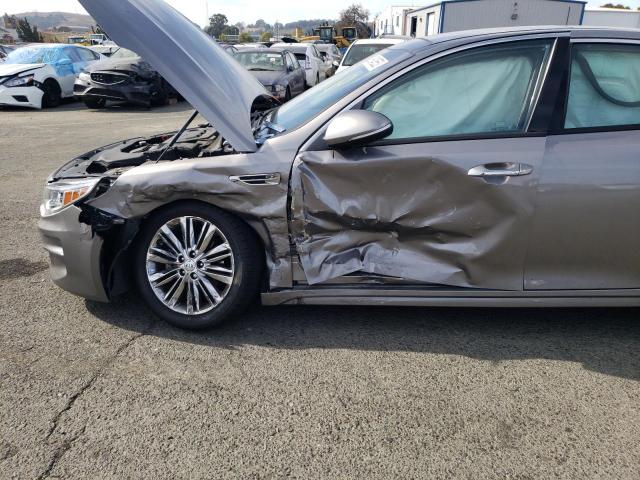 Photo 9 from auction – 2018 KIA OPTIMA EX with VIN 5XXGU4L38JG179663