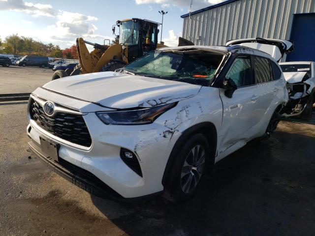 Photo 2 from auction – 2021 TOYOTA HIGHLANDER with VIN 5TDGBRCH4MS529355