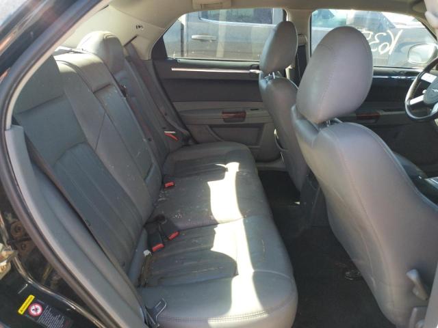 Photo 6 from auction – 2005 CHRYSLER 300C with VIN 2C3AK63H95H671936