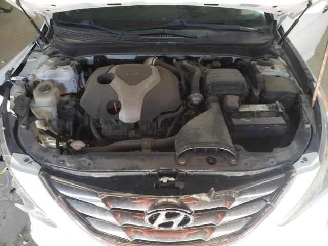 Photo 7 from auction – 2011 HYUNDAI SONATA SE with VIN 5NPEC4AB6BH315881