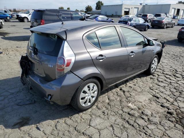 Photo 4 from auction – 2013 TOYOTA PRIUS C with VIN JTDKDTB32D1556512