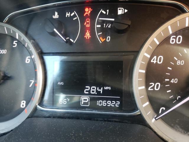 Photo 8 from auction – 2014 NISSAN SENTRA S with VIN 3N1AB7AP0EL674357