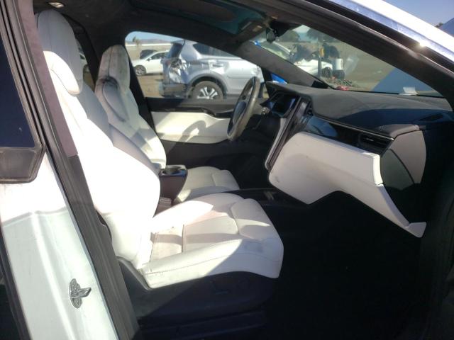 Photo 5 from auction – 2018 TESLA MODEL X with VIN 5YJXCDE29JF104366