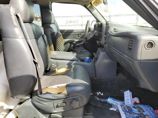 Photo 5 from auction – 2001 CHEVROLET 1500 with VIN 2GCEC19V911201676