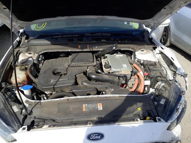 Photo 7 from auction – 2016 FORD FUSION SE with VIN 3FA6P0LU2GR357989