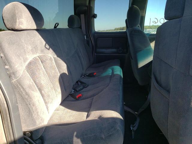 Photo 6 from auction – 2001 CHEVROLET SILVERADO with VIN 2GCEK19T011330231