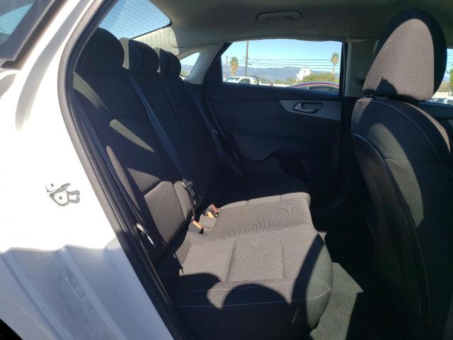 Photo 6 from auction – 2019 KIA FORTE FE with VIN 3KPF24AD5KE109724