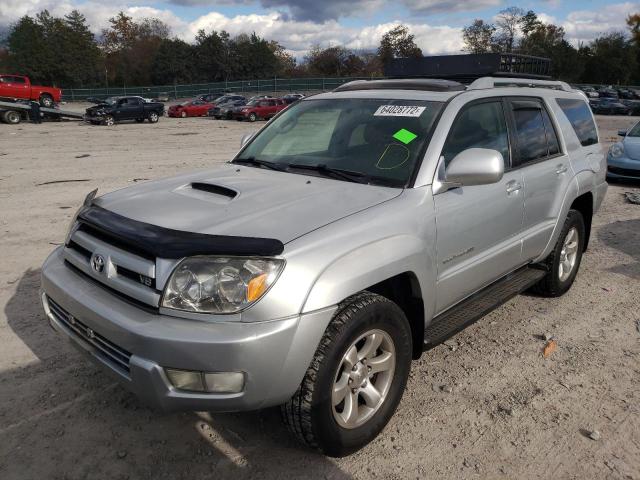 Photo 2 from auction – 2004 TOYOTA 4RUNNER SR with VIN JTEBT14RX40032549