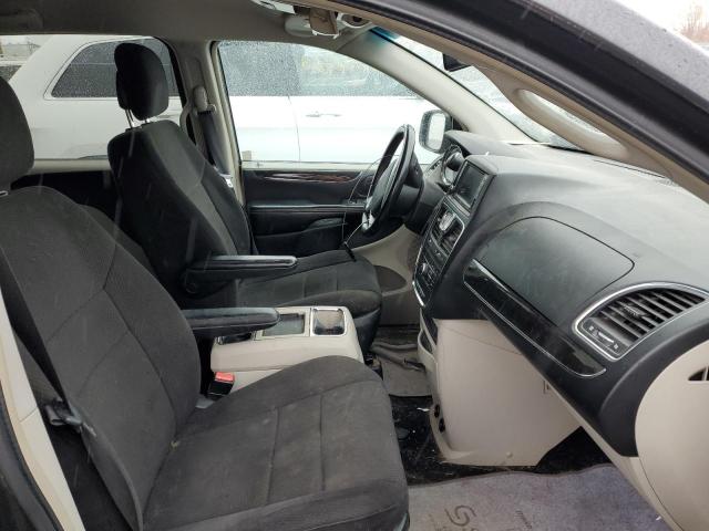 Photo 5 from auction – 2012 CHRYSLER TOWN & COU with VIN 2C4RC1BG4CR176087