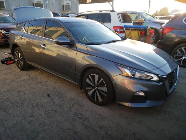 NISSAN ALTIMA SV 2022 with VIN 1N4BL4DW0NN305519 - Photo from auction